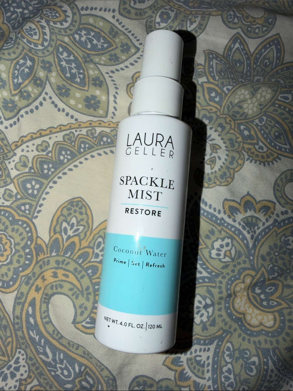 Laura Geller Spackle Mist Restore Coconut Water - White & Aqua